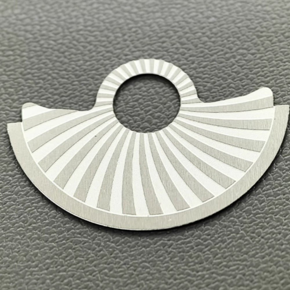Silver oblique wavy rotor overlay compatible with NH35 NH36 7S26 4R35 watches for smooth movement.