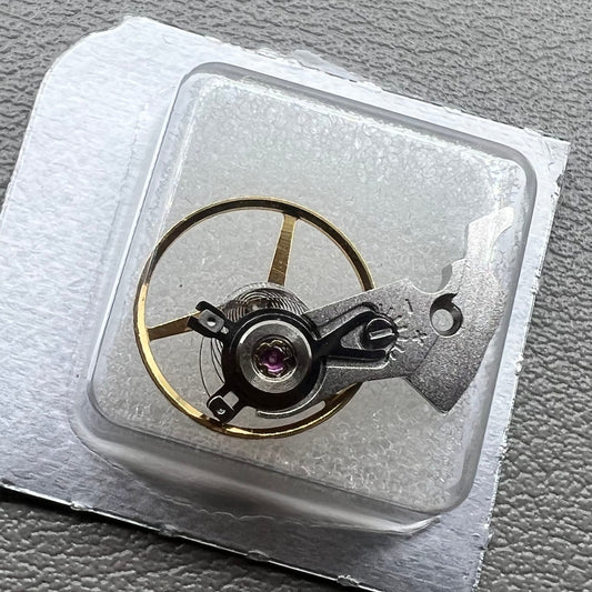 Seagull watch balance wheel with silver splint, compatible with ETA 2824, 2836, 2834 movements, precision component.