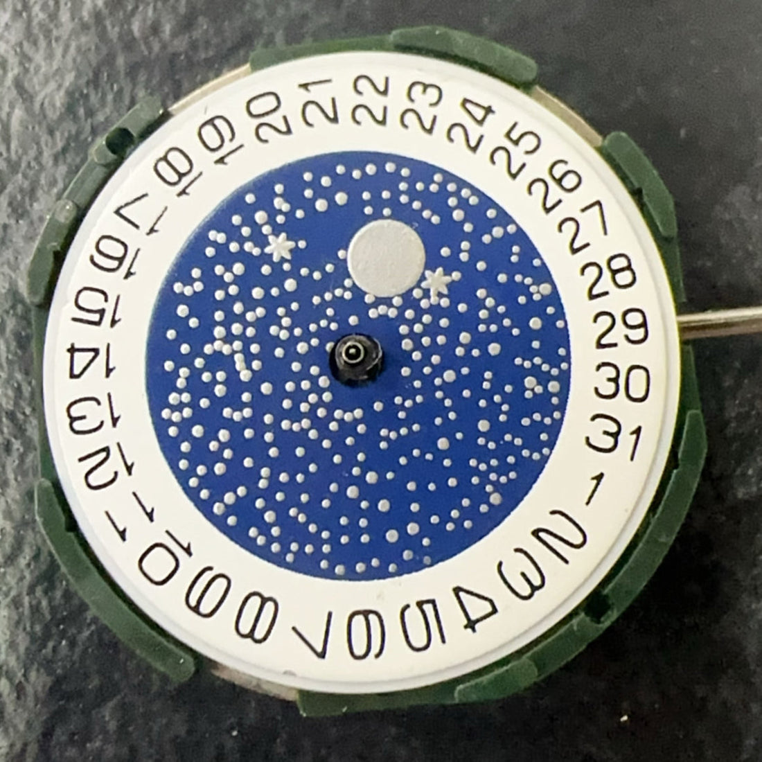 Miyota 2115 quartz watch movement with single calendar and moon phase, Japan made craftsmanship.