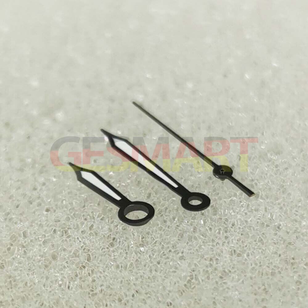 Green luminous watch hands with black trim for NH35/NH36/4R/7S movements, perfect for repair.