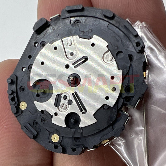 Hattori Epson VL57B quartz watch movement, precise Japan-made mechanism for watch repair.