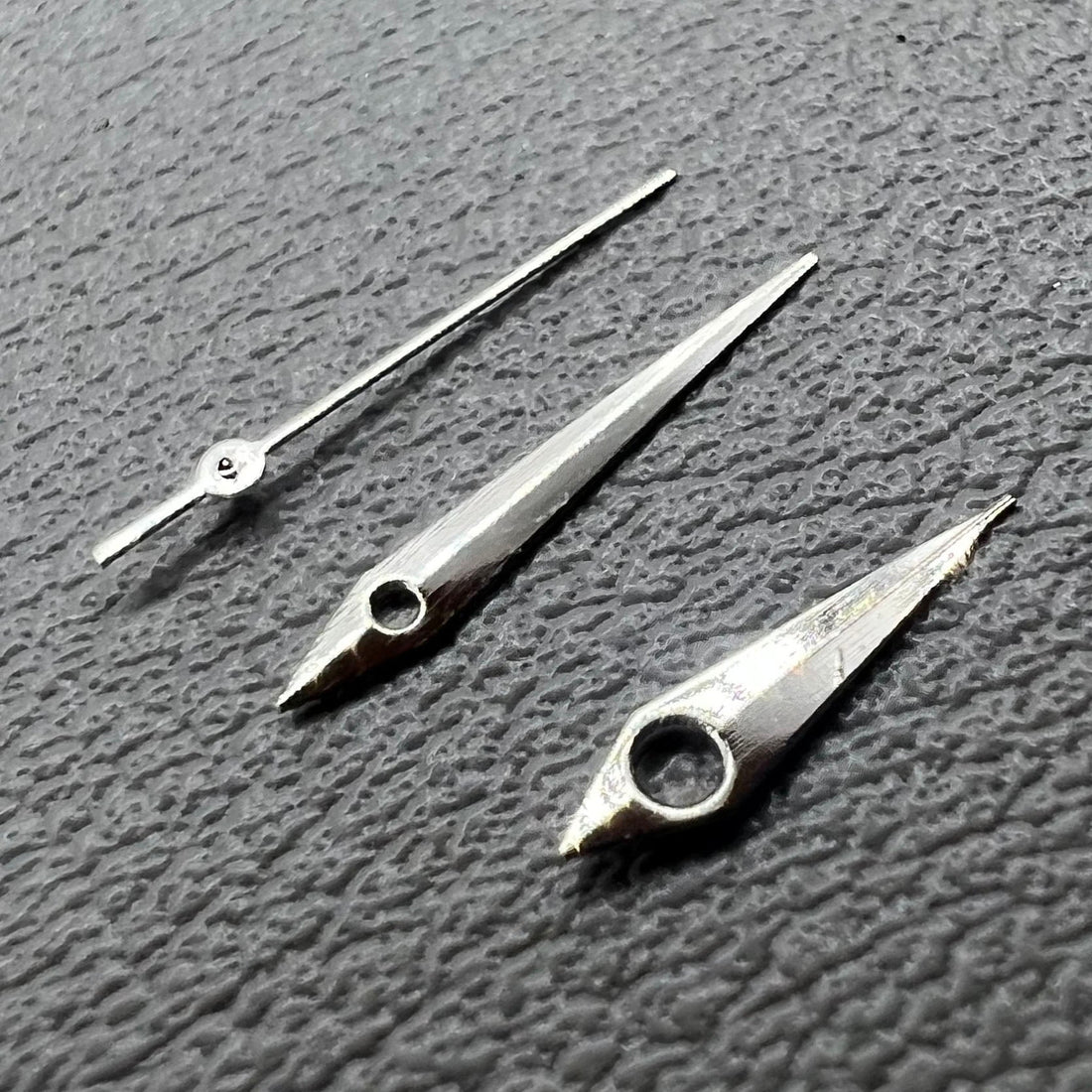 Set of 2 silver watch hands for Miyota 2035 movement, sizes 12mm, 11mm, 9mm, precise fit