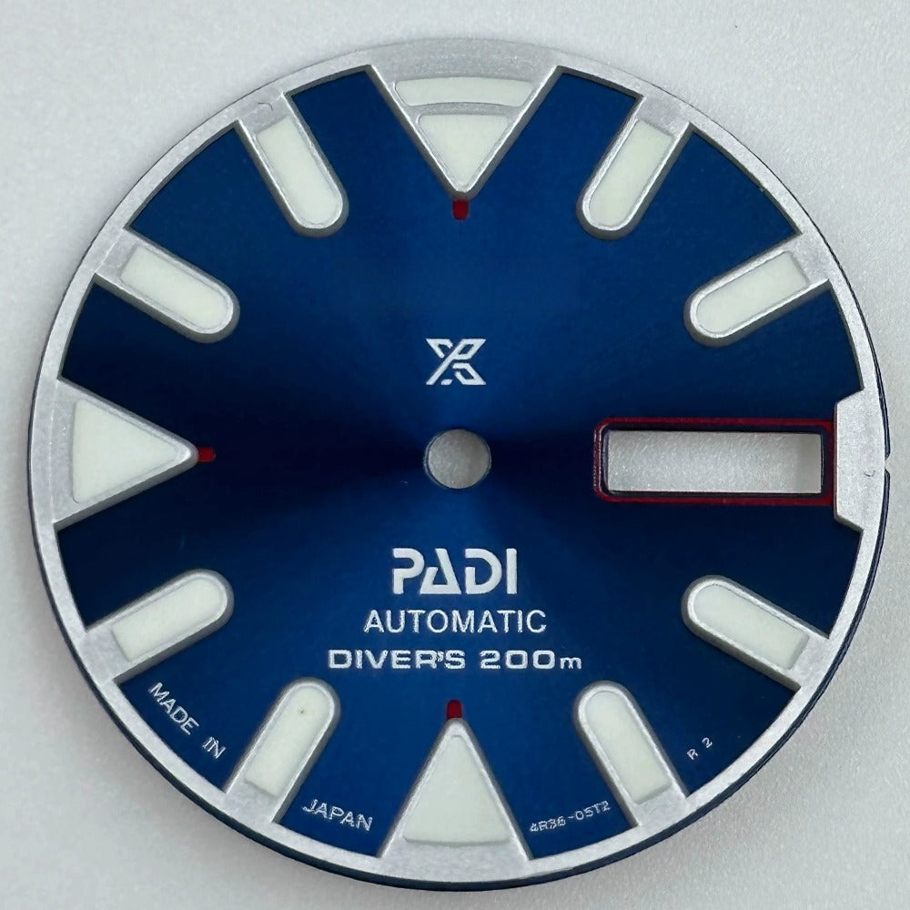 Blue modified diving watch dial with luminous markers, 28.5mm for NH35 NH36 movements, enhancing visibility and style.