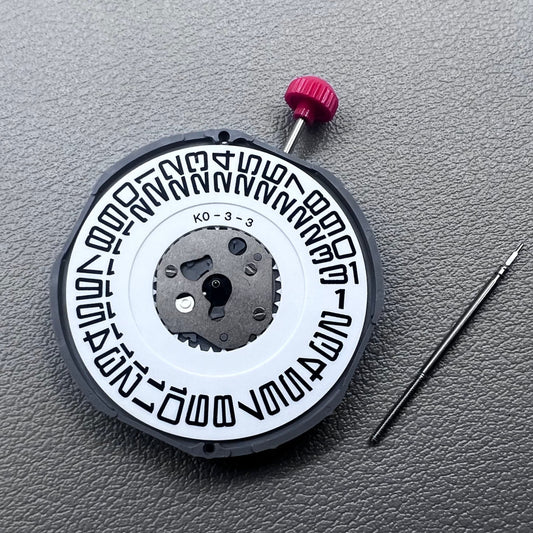 Miyota 2453 quartz movement with date at 3 o'clock and watch stem for precise timekeeping