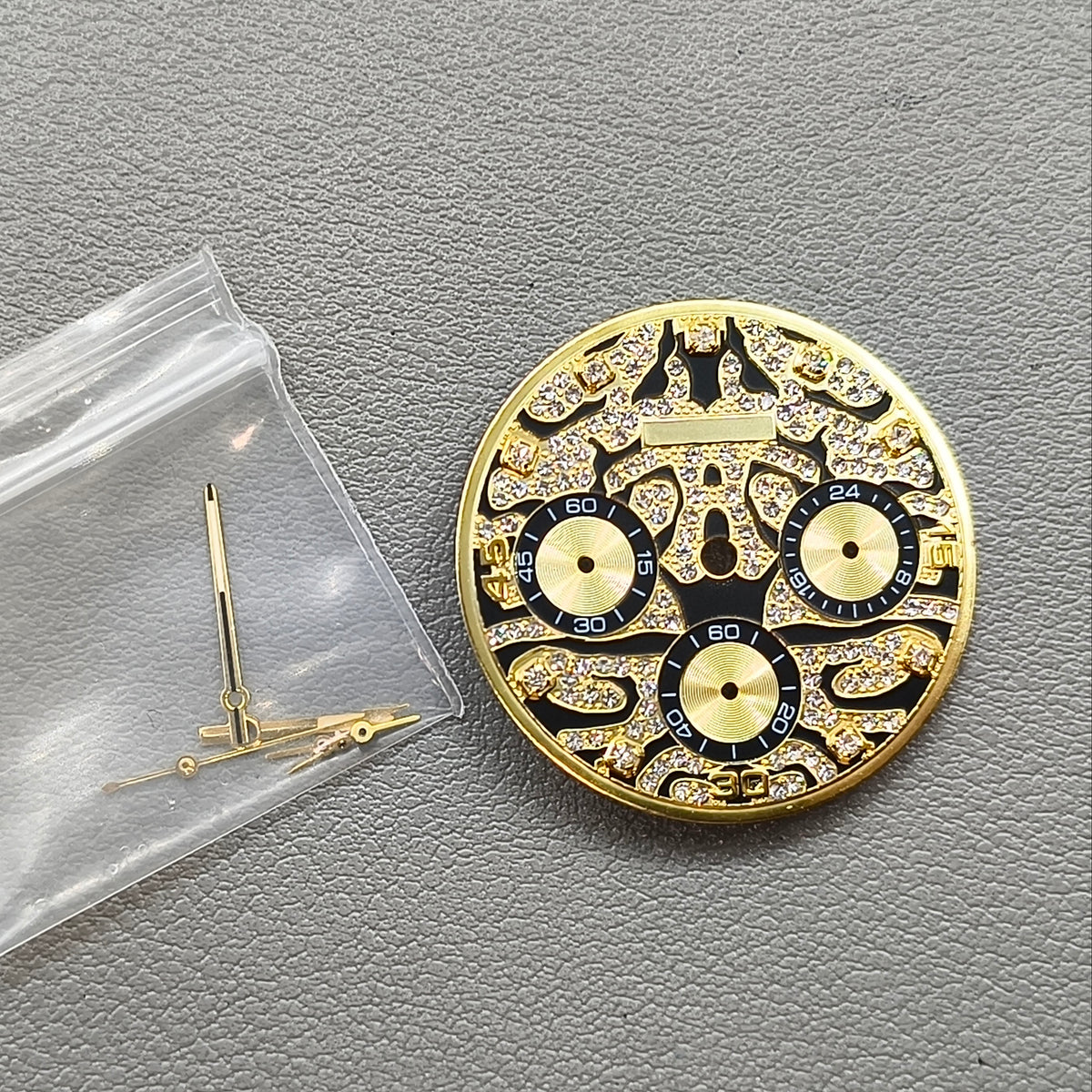 Embedded Diamond Watch Dial with Gold Trim Watch Hands for VK63 Movement
