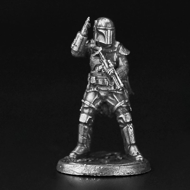 Bounty Hunter Helmet Hand Copper Figurine White Bronze Sci-Fi Wargame 362-8