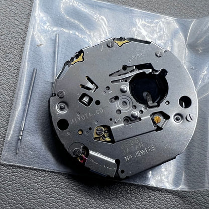 Japan Miyota JS26 watch quartz movement with date at 3 o'clock and small seconds at 6 and 9 markers