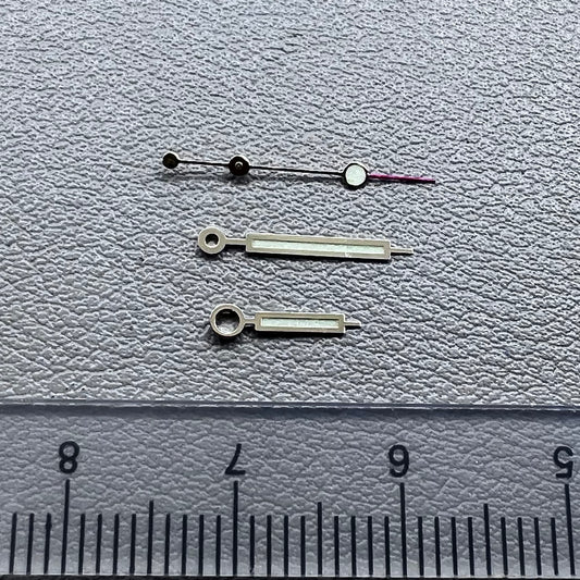 Green luminous watch hands with golden trim for NH35 NH36 movements, enhancing visibility and style.