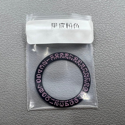 Light Pink Datumsscheibe Overlay for NH35 NH36 watch movement with black background, enhancing dial visibility.
