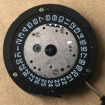 Miyota 6S21 quartz movement with black disk calendar for watch repairs and replacements.