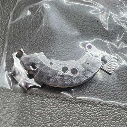 Universal Radbr�cke Schiene for Seagull ST18 watch movement, durable watch accessory part.