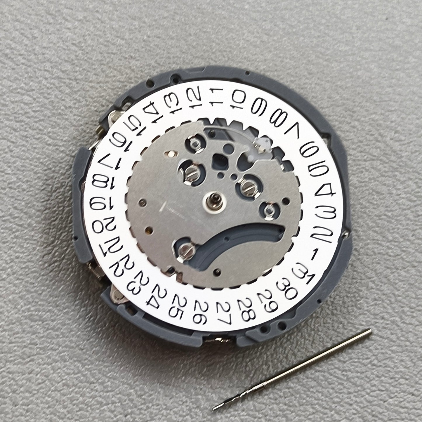 Japan Hattori VK61 VK61A 3 Hands Watch Quartz Movement Date@3