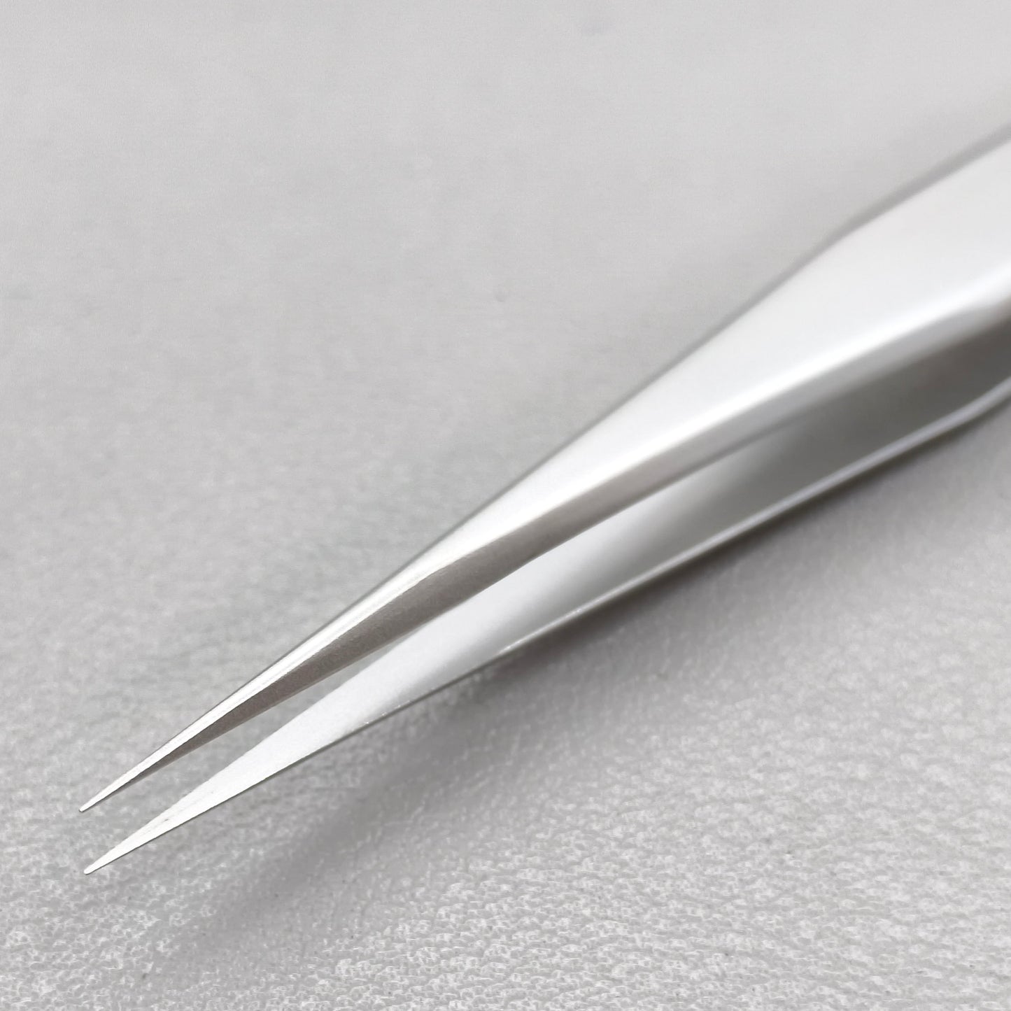 Bergeon 7026-1 Tweezer Antimagnetic Strong, Perfect Finish Replacement of 7024-1