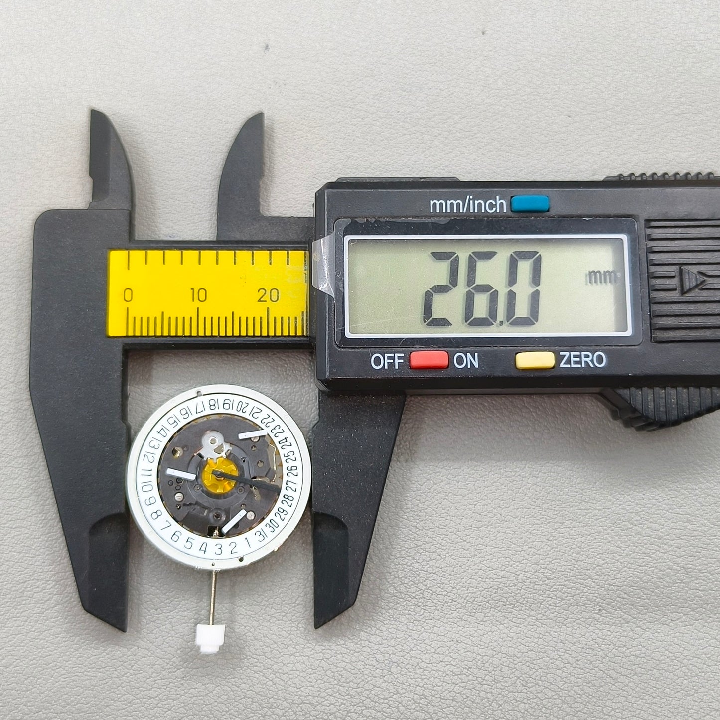 Swiss ISA 8162 Quartz Movement ISA 8172 Replacement Date@6