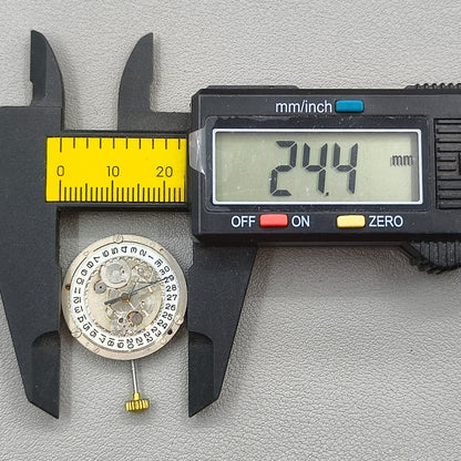 Working Swiss P-2460 3 Hands Watch Quartz Movement