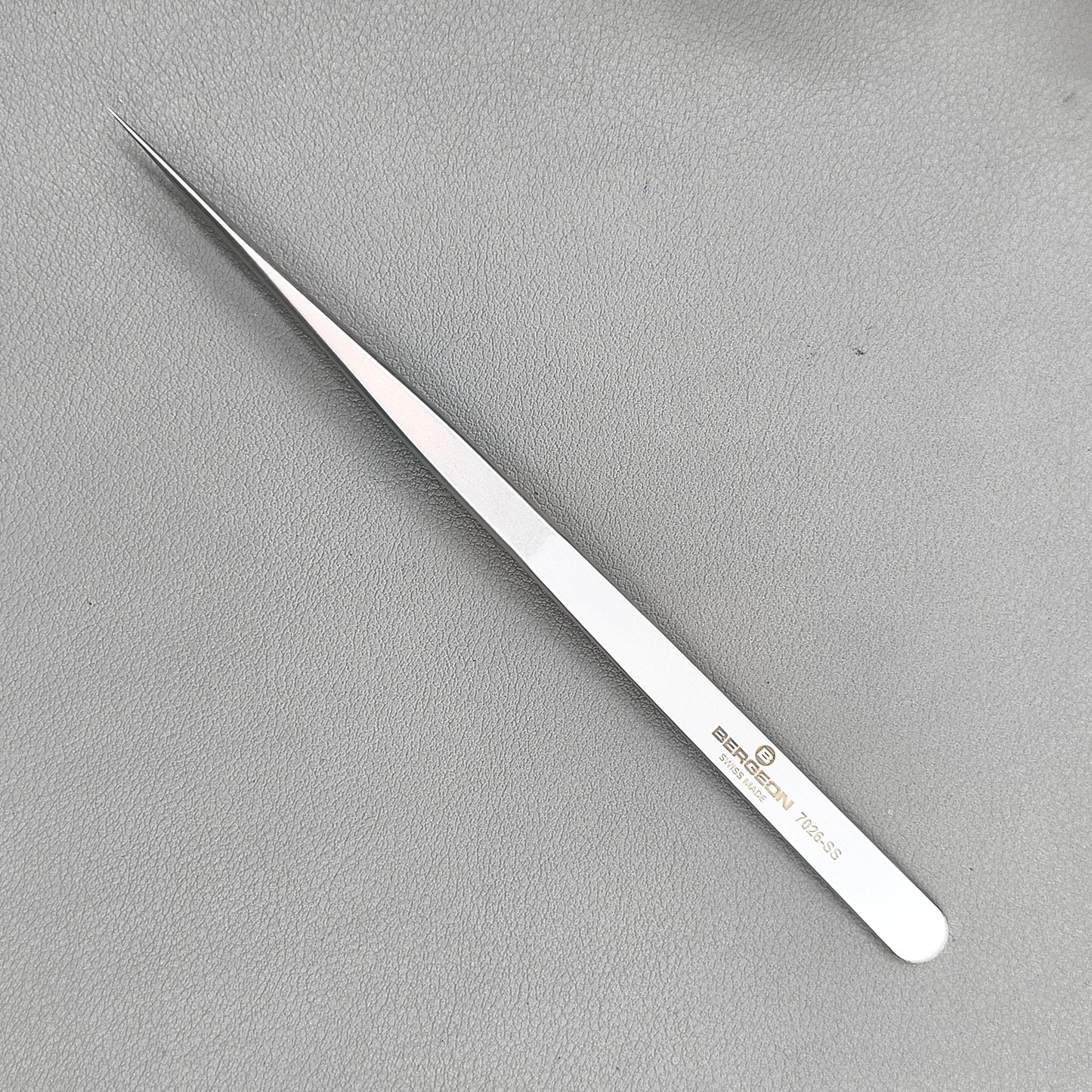 Swiss Bergeon 7026-SS Antimagnetic Tweezer Narrow and Fine Points L : 140mm