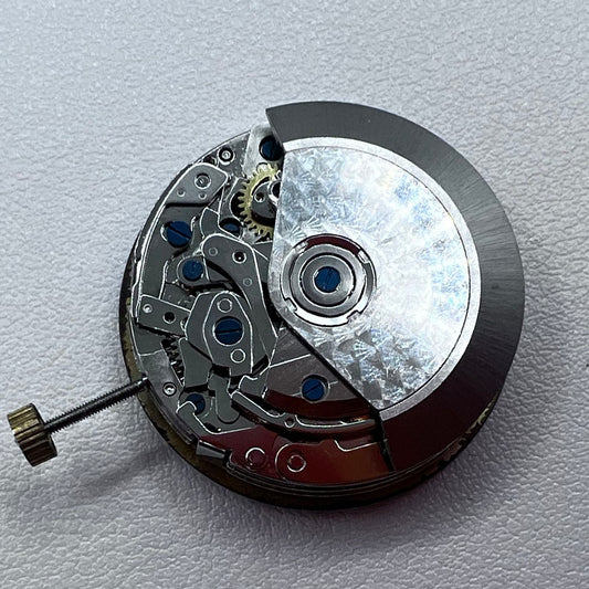 China Dandong 7750 Mechanical Movement Double Calendar Small Second@9