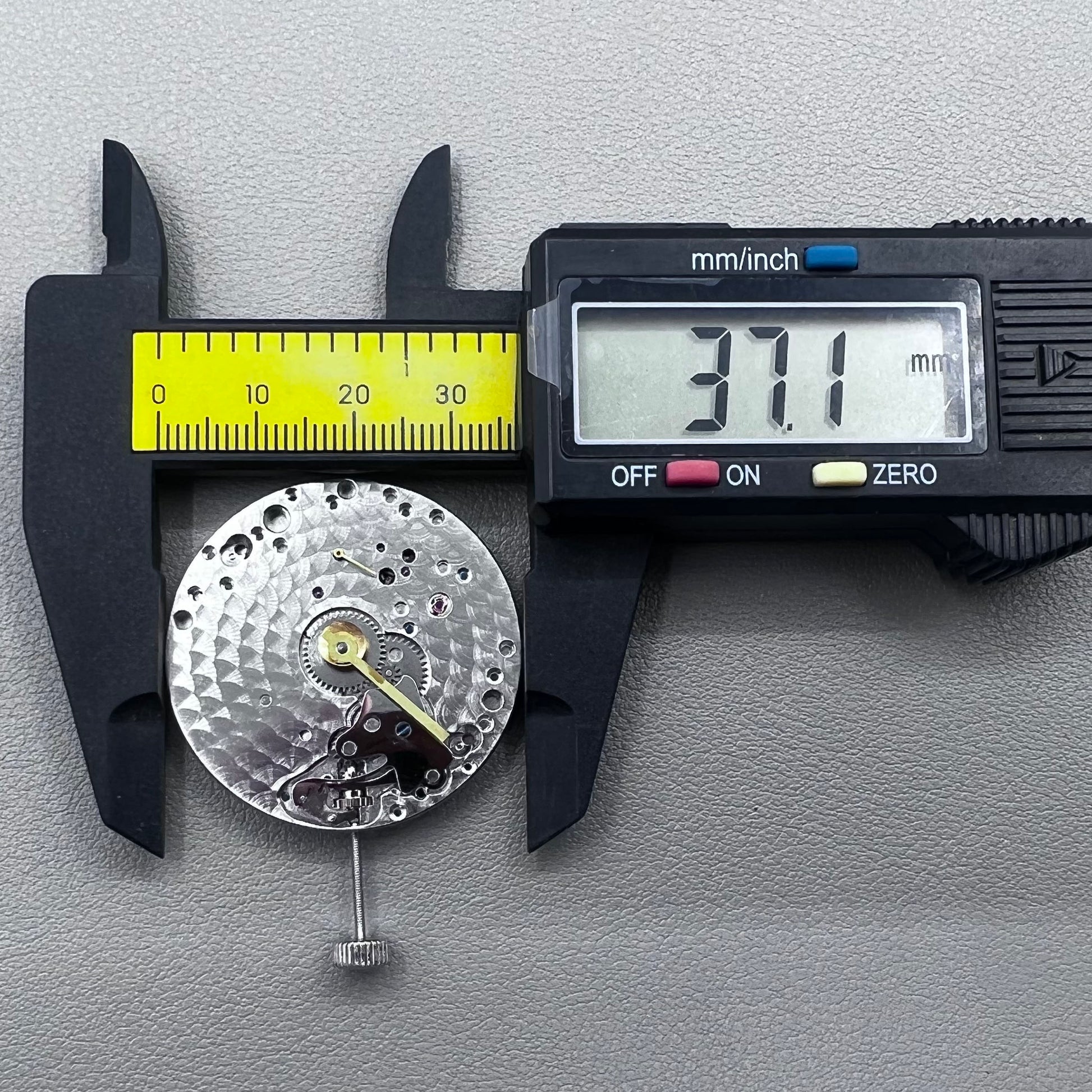 Seagull ST3620 mechanical watch movement, ETA 6497/6498 compatible, second hand at 9 o?clock