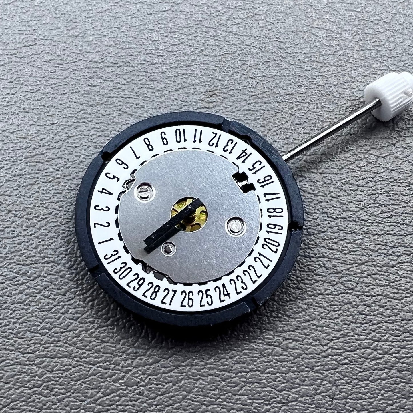 Swiss ISA K83/103 Watch Quartz Movement 3 Hands Date@6