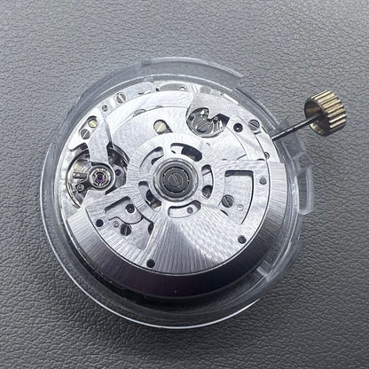 SL4801 Small Second watch with multifunctional automatic mechanical movement, perfect for watch enthusiasts.