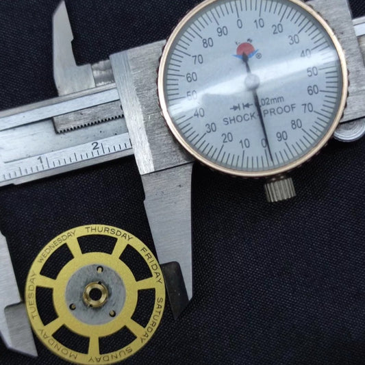 Widen Yellow 25mm Date Disk Wheel for ETA 2834/2836 watch movements.