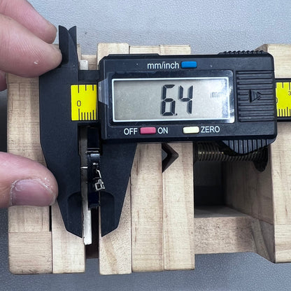 Japan Hattori Epson VD34 VD34A quartz watch movement, precise timekeeping for watch repair and assembly.