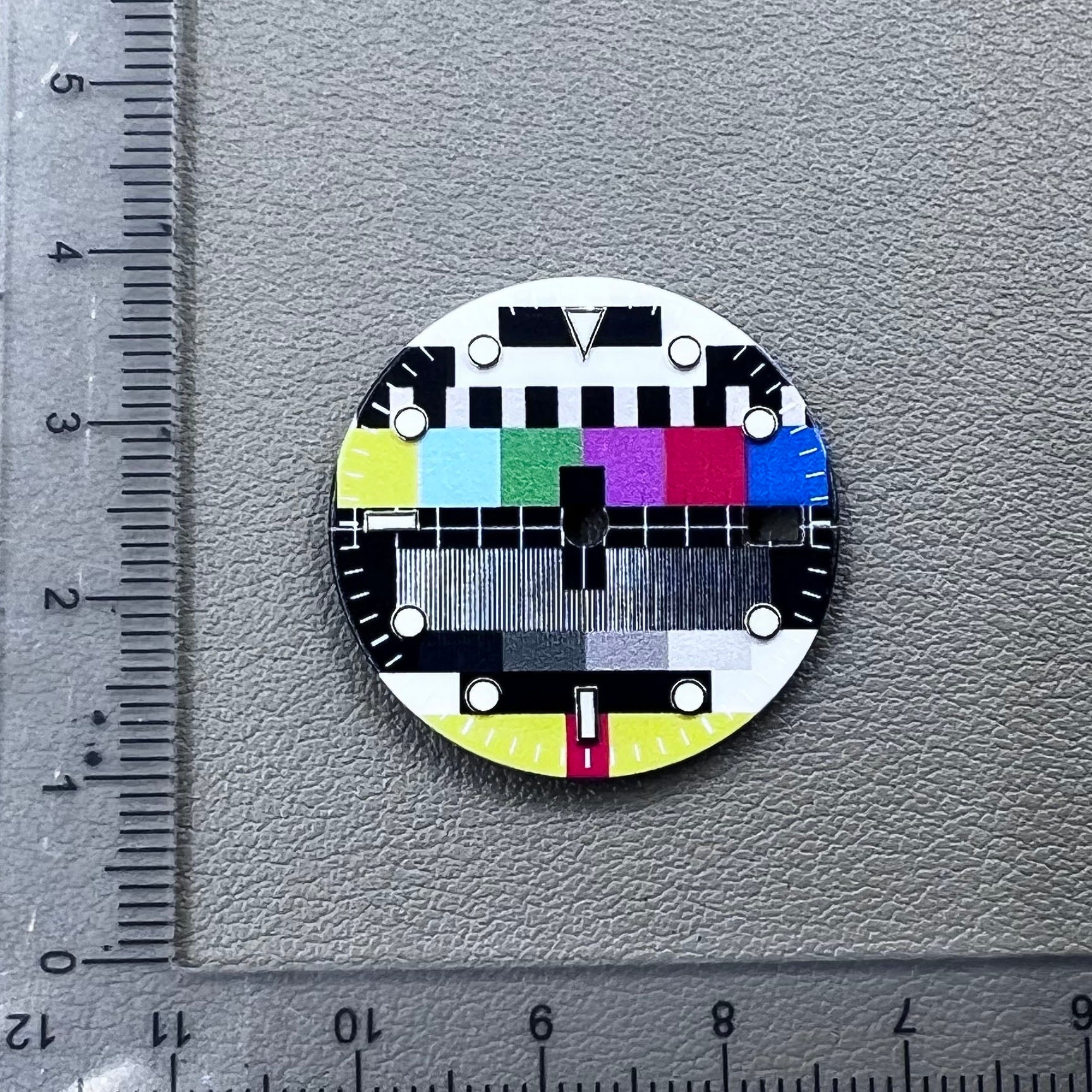 28.5mm vintage TV style watch dial with BGW9 lume, modified for NH35 movement, stylish accessory.