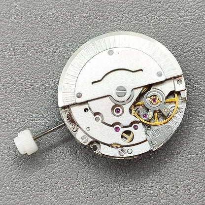 China Made 2813 Automatic Mechanical Movement 4 Hands GMT Black Disk Date@6