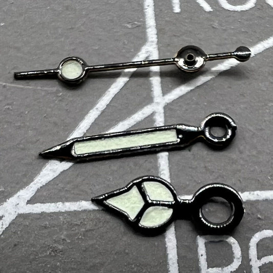 NO.3224 luminous watch hands set for Miyota 2035 movement, enhancing visibility and precision in watch repair.