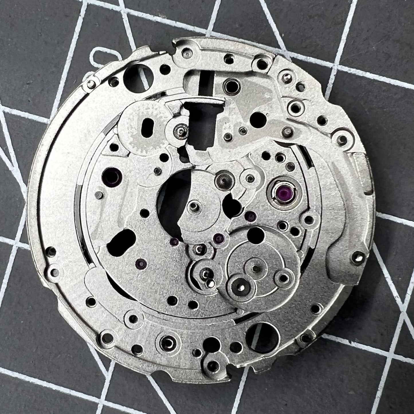 Main Wheel Bridge Splint for Miyota 9015 watch movement, precision accessory part for repairs and customization.