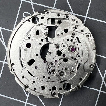 Main Wheel Bridge Splint for Miyota 9015 watch movement, precision accessory part for repairs and customization.