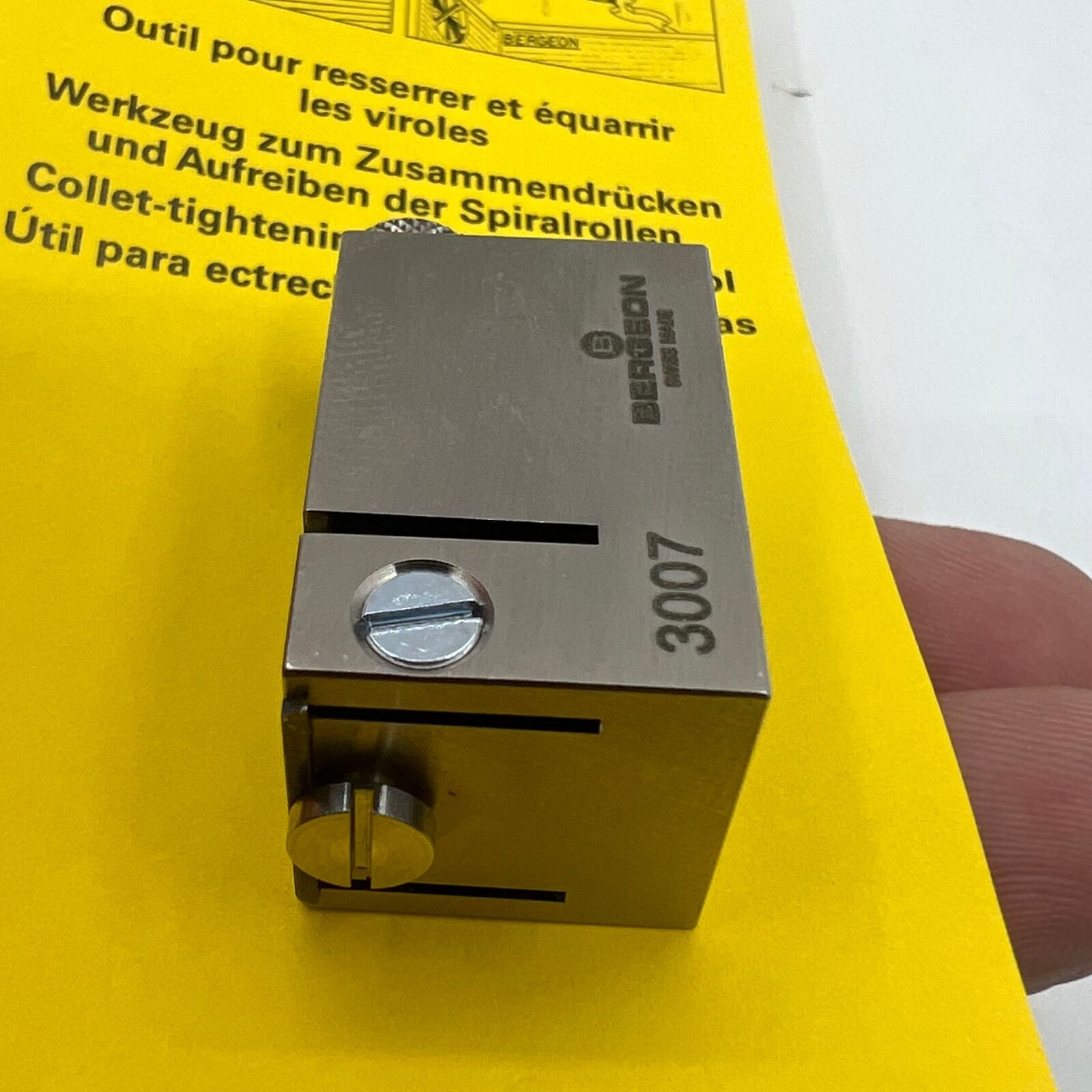 Swiss Bergeon 3007 collet closing tool, precision Swiss-made watch repair accessory for tightening parts.