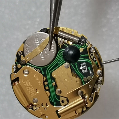 Watchmakers ISA 8171 golden quartz movement with date at 3 and multi-function for repairs