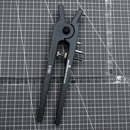 Bergeon Swiss Zangen Modell 6160 zum Entfernen von Drückern und Korrektoren