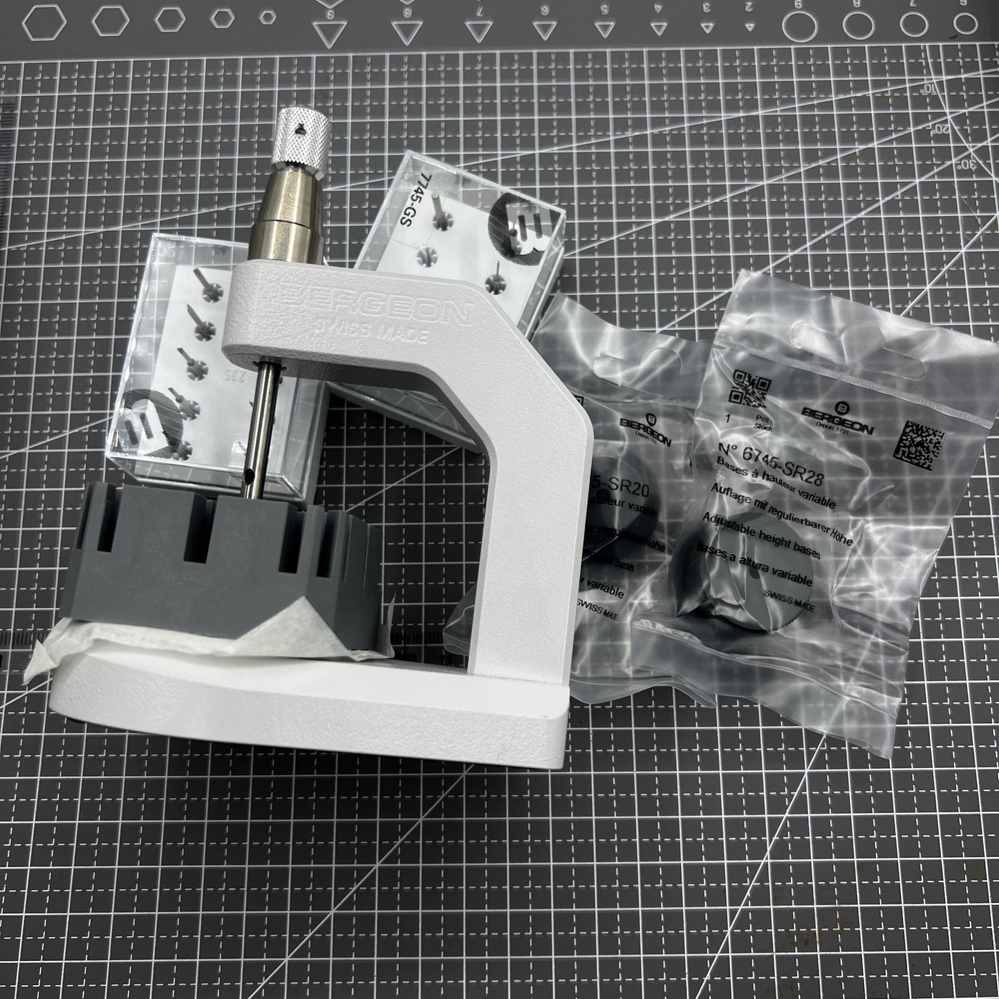 Bergeon Swiss Uhrarmband Pin Treiber Presse Modell 7745-100