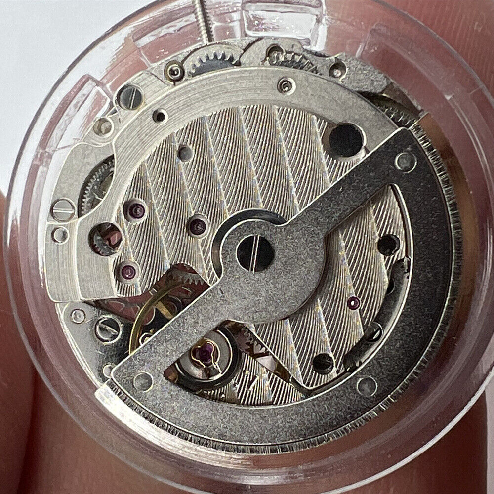 China Made 82S7 silver automatic mechanical watch movement, replacement for 8215 2813 models.