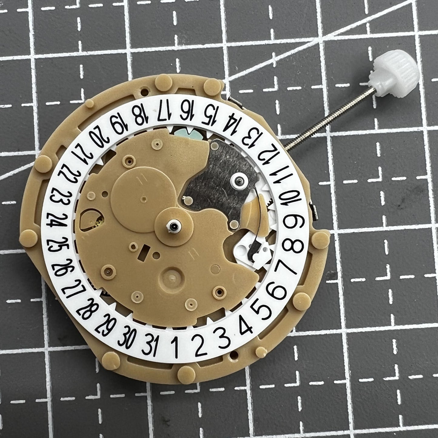 Sunon PE60 quartz movement with 3 hands, date, and small seconds at 3 & 9 - 2 pieces set.
