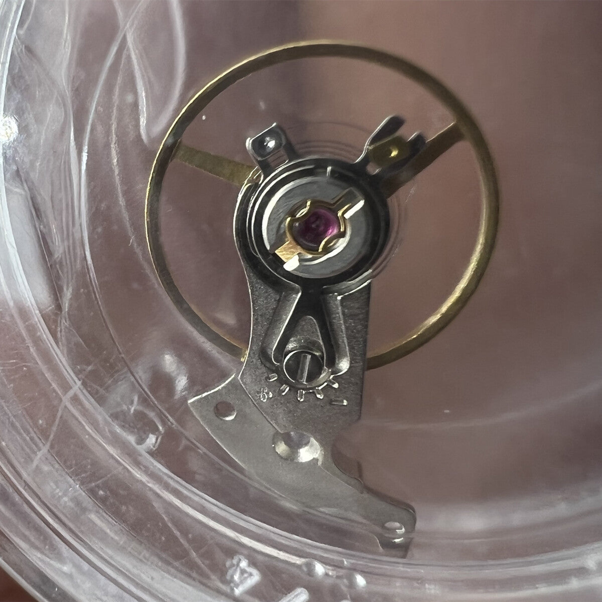 Swiss Complete Balance Wheel with Splint for SW200-1 SW220/SW240/SW260 horological movements by Swiss Complete, precise watch accessory for mechanical repairs.