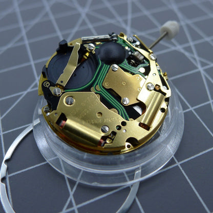 Swiss Made ISA 8171 quartz watch movement with date at 6, precise multifunctional mechanism for accessories.