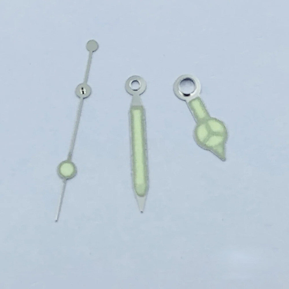 Green luminous watch hands with silver trim for NH35 NH36 movements, perfect for precise timekeeping.