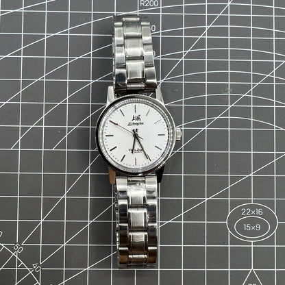 Montre mécanique manuelle argentée de 32 mm, fabriquée à Shanghai, 19 juifs, résistante aux chocs