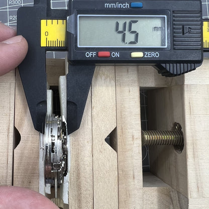 Dandong 7750 Mechanisches Uhrwerk Schwarzes Datum Kleine Sekunde Bei 3 6 Oder 9 Uhr Position Bei 6