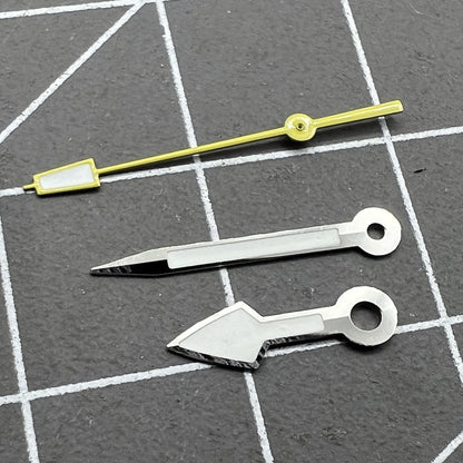 Arrow silver-trimmed watch hands with yellow second hand and green lume, compatible with NH35 NH36 movements.