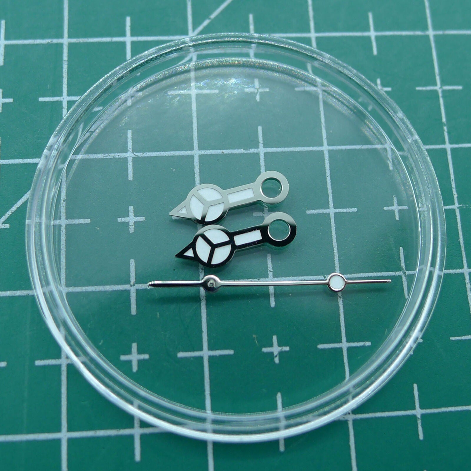 Wholesale green luminous watch hands, 7.75x12x13mm, compatible with NH35A/NH36A movement, precision design.