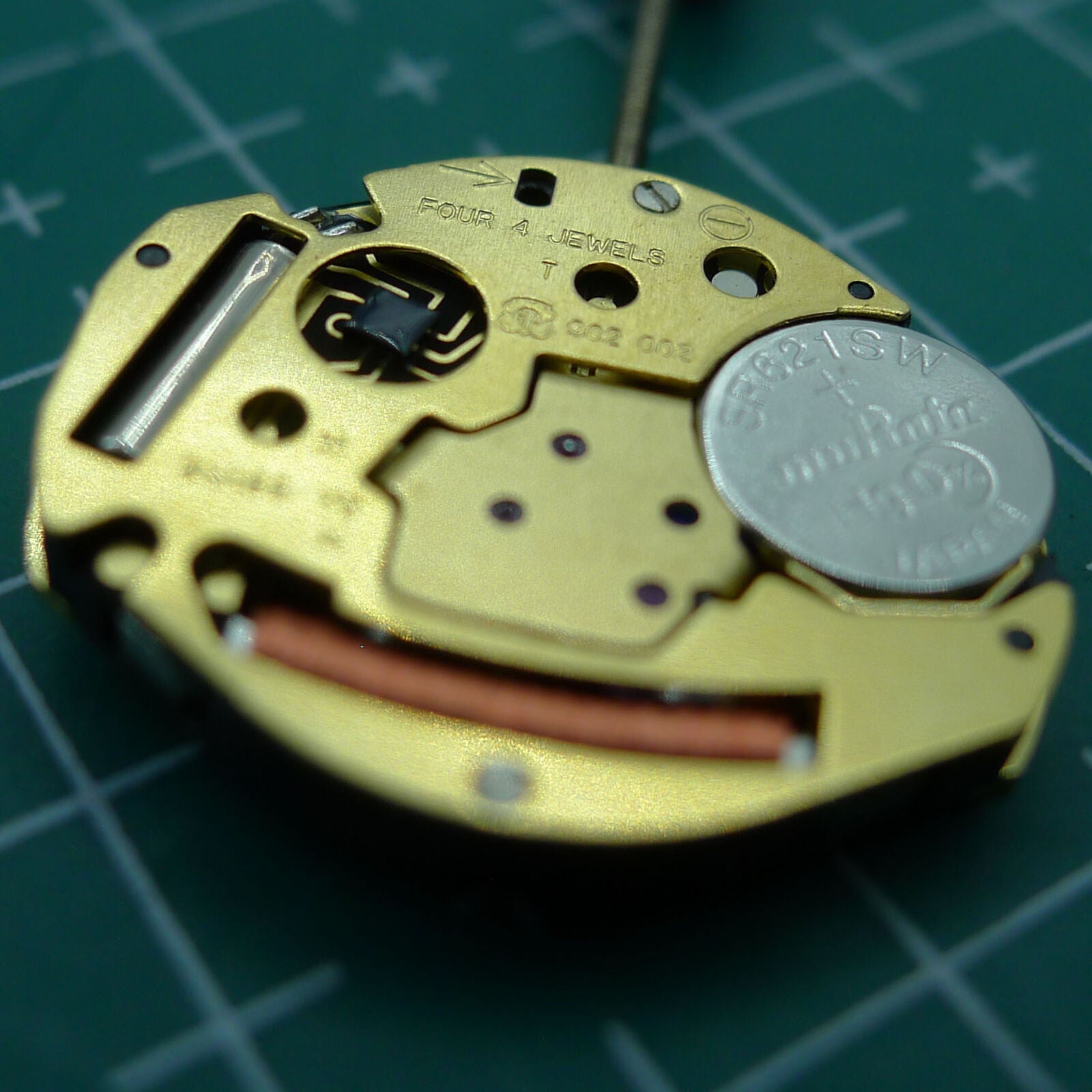 ETA 902.002 quartz watch movement with 2 hands, Swiss precision, ideal for watch repair accessories.