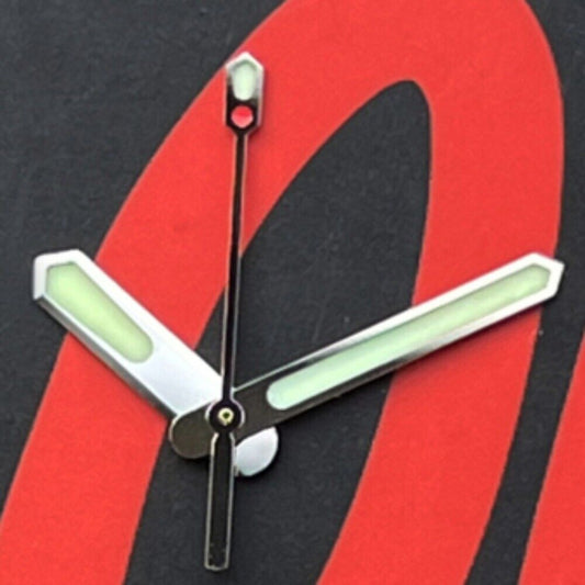 Aiguilles de montre de plongée lumineuses vertes C3 12 mm avec garniture argentée pour SKX/SBBN NH35A/NH36