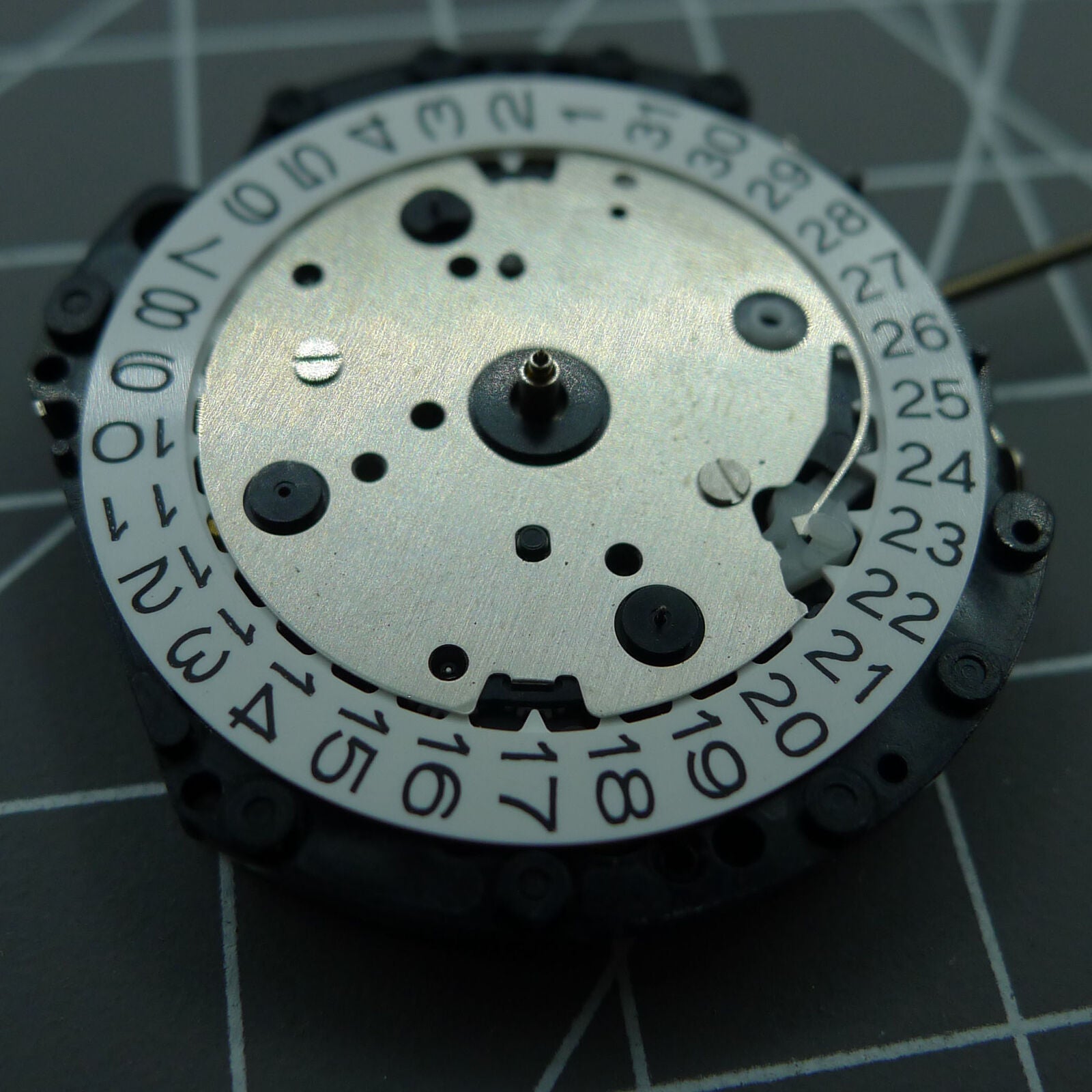 Japan-made Hattori Epson TMI VD51C quartz watch movement for precise timekeeping and durability