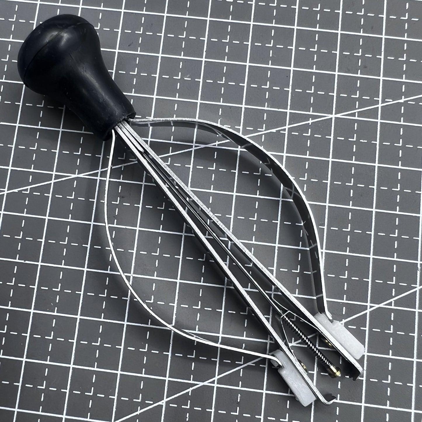 Uhrenzeiger Entferner BG 30636-1 Handger�t f�r pr�zise Reparatur von Uhrzeigern, Marke Uhrenzeiger Pro.