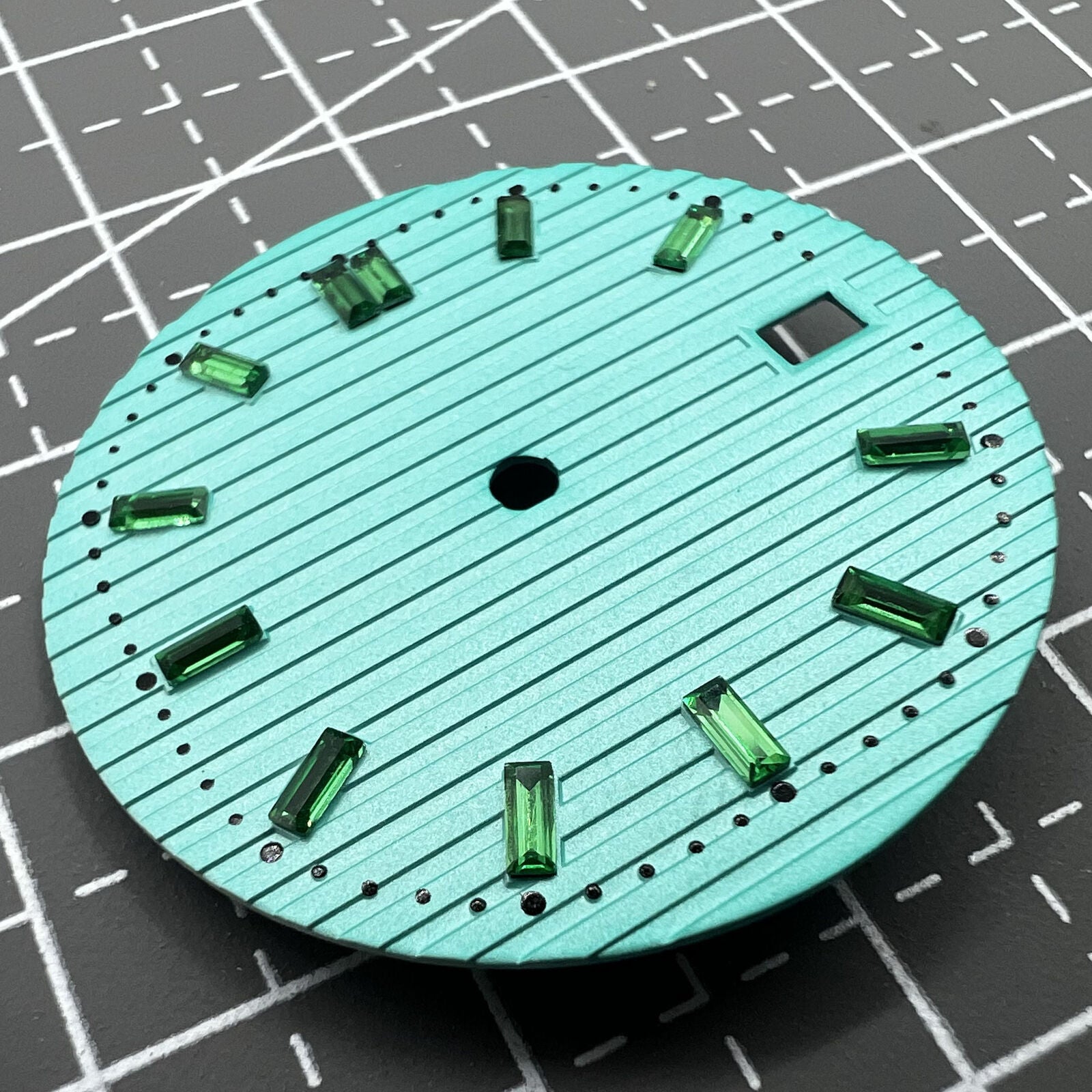 Green imitation gemstone watch dial 29.8mm, compatible with NH35, ideal for light green nail accessories.