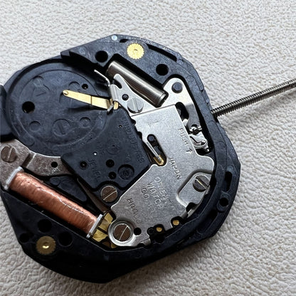Orient H4A00 watch accessory with Japan quartz movement and small second sub-dial at 2, 6, 10 positions
